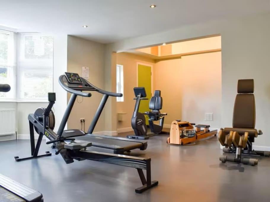 Strathmore Apt Scarborough, Pool, Gym, Parking מראה חיצוני תמונה