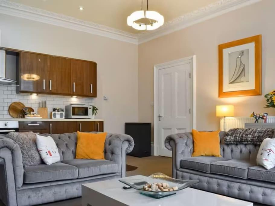 Strathmore Apt Scarborough, Pool, Gym, Parking מראה חיצוני תמונה