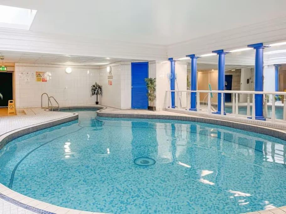 Strathmore Apt Scarborough, Pool, Gym, Parking מראה חיצוני תמונה